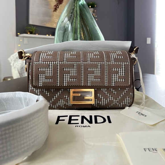 SOLD: Fendi Baguette Houndstooth Zucca in Brown - Picture 1 of 14
